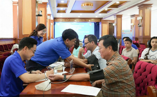 Petrolimex Sài Gòn nêu cao nghĩa cử hiến máu cứu người