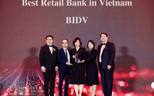 Cwin4555 link đăng ký đăng nhập BIDV: Cú đúp giải thưởng Cwin4555 link đăng ký đăng nhập Bán lẻ tốt nhất Việt Nam và Tiền gửi tốt nhất Châu Á