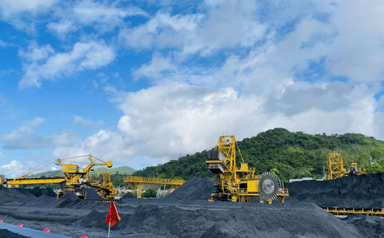 TKV: Tiêu thụ 6,98 triệu tấn than sạch trong 2 tháng đầu năm
