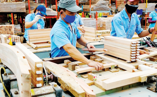Cwin com sòng bạc trực tuyến gỗ và sản phẩm gỗ: Đa dạng hóa thị trường, tăng cường khai thác các FTA