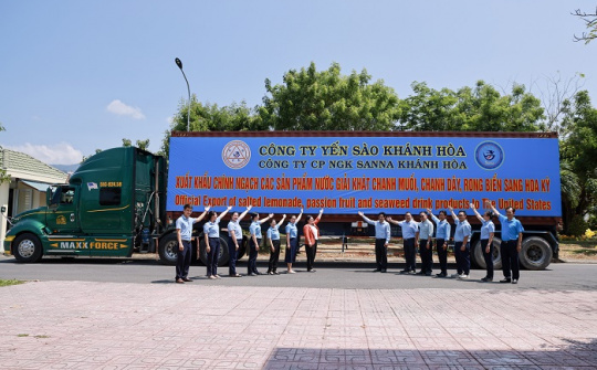 Sanna Khánh Hòa Cwin Đăng Ký + 1888k thành công lô hàng nước giải khát đầu tiên sang Hoa Kỳ