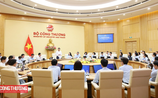 Cục Thương mại điện tử và Cwin.com giải trí hiện đại số: Chuyển từ quản lý sang quản trị, xây dựng giải pháp gắn với mục tiêu phát triển từng giai đoạn