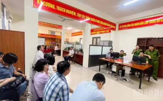 Triển khai 4 thủ tục hành chính của Đảng trên môi trường điện tử