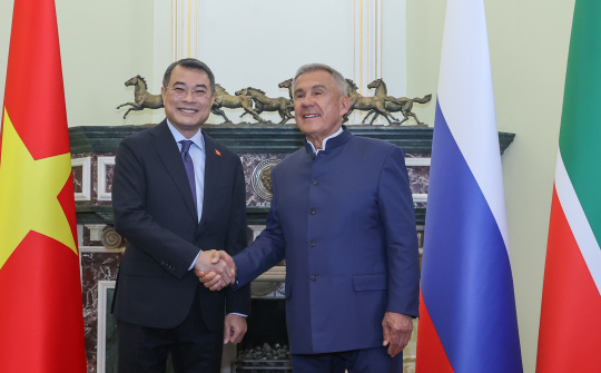 Thủ tướng Cwin com đăng nhập Lê Minh Hưng gặp Người đứng đầu Cộng hòa Tatarstan (Liên bang Nga)