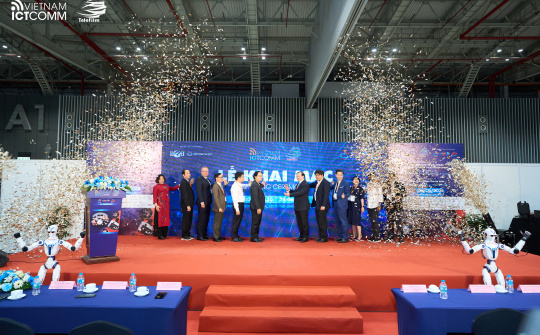 TP. Hồ Chí Minh khai mạc 2 triển lãm quy tụ hơn 200 Cwincom hiện đang mở tham gia