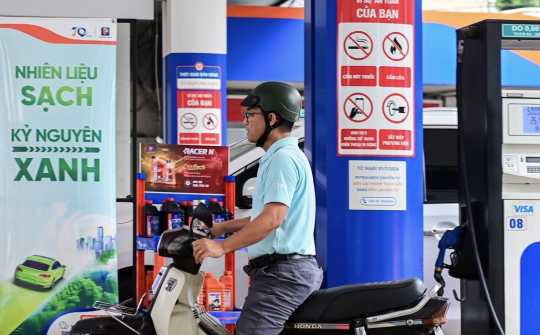 [BÁO CHÍNH PHỦ] Hầu hết xe máy tại Việt Nam tương thích với xăng E10