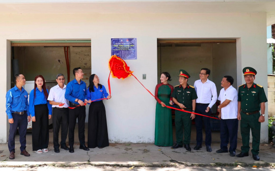 Đoàn Thanh niên EVN tổ chức chuỗi hoạt động “Nối mạch tri ân” tại Cần Thơ và Vĩnh Long