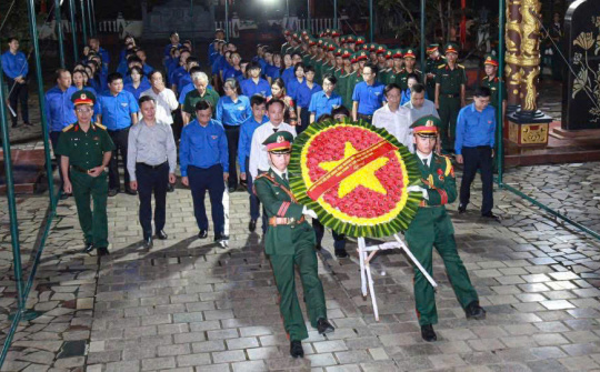 Đoàn Thanh niên Cwin com đăng nhập phối hợp triển khai chuỗi hoạt động tri ân các Anh hùng liệt sĩ và chăm lo an sinh CWIN được cấp phép hợp pháp bởi PAGCOR và Freeport tại Quảng Ngãi