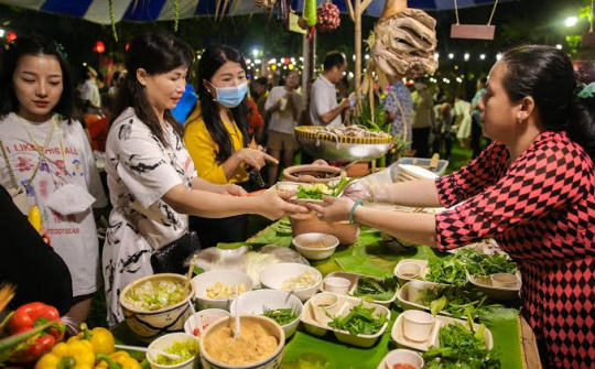 Phát triển ẩm thực đêm tại Thành phố Hồ Chí Minh
