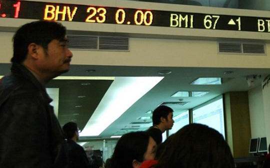 Local shares dip after four-day rally