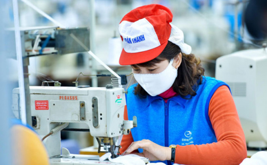 Thủ tướng đồng ý cho Cwin Đăng Ký + 1888k khẩu trang y tế