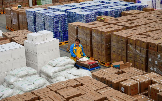 6 điều cần biết về sự kiện mua sắm lớn nhất lịch sử