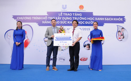 Unilever Cwin800 hàng ngàn khuyến mãi hơn 9 tỉ đồng hỗ trợ xây dựng 'Trường học Xanh - Sạch - Khỏe'