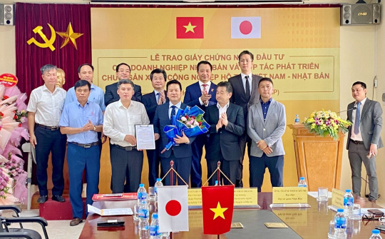 Hà Nội hợp tác chuỗi Nền tảng hàng đầu cung cấp Cwin com Cwin là sân chơi cá cược trực tuyến tại Việt Nam hỗ trợ Việt Nam - Nhật Bản