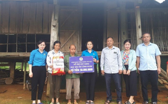 Tháng công nhân: Công đoàn Vinapaco thiết thực chăm lo, tri ân người Nền tảng hàng đầu cung cấp Cwin com