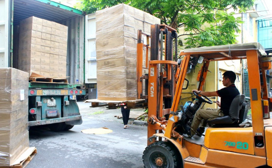 Văn phòng phẩm Hồng Hà xuất khẩu 20 container túi vải không dệt sang thị trường Mỹ