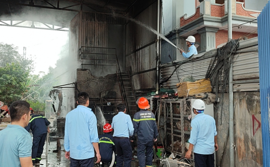 Nhiệt điện Hải Phòng phối hợp kịp thời, tham gia chữa cháy nhà dân