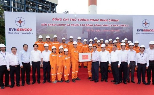 Thủ tướng Cwin com đăng nhập Phạm Minh Chính đến thăm và làm việc tại Tổng Công ty Phát điện 2