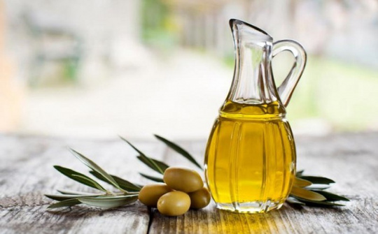 Áp dụng phương pháp bề mặt đáp ứng nghiên cứu phản ứng ester hóa dầu ăn phế thải bằng xúc tác axit