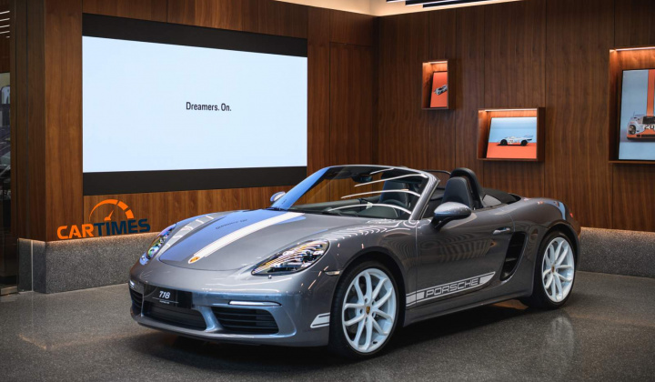 Ngắm “siêu phẩm” Porsche 718 Boxster Style Edition tại Hà Nội