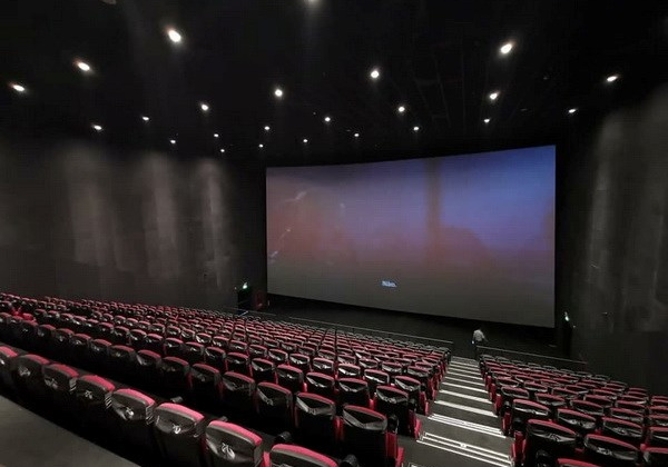 Lần đầu tiên Hà Nội có rạp chiếu phim trang bị màn hình iMAX