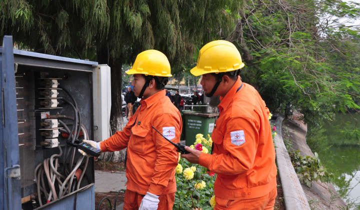 Hà Nội: Tăng cường đảm bảo điện phục vụ Tết Nguyên đán Kỷ Hợi 2019