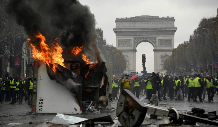 Tin ảnh: Có một Paris rất hoang tàn