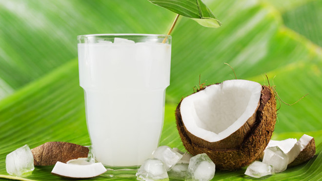 Uống nước dừa có tốt như bạn nghĩ