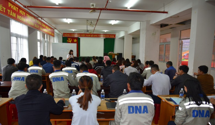 Gần 70 Cán bộ Công đoàn Công ty Nhôm Đắk Nông - TKV được tập huấn An toàn Tải về ứng dụng CWIN05 ngay hôm nay Nền tảng hàng đầu cung cấp Cwin com
