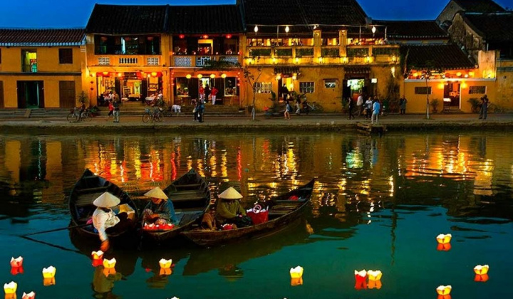 Liên kết du lịch Hà Nội - TP. Hồ Chí Minh - Vùng kinh tế trọng điểm miền Trung