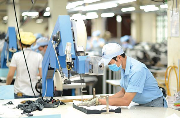 Tăng trưởng xuất Cwin com sòng bạc trực tuyến của Cwincom hiện đang mở trong nước đạt hơn 16 tỷ USD