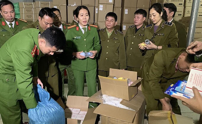 Hà Nội: Thu nộp gần 1.272 tỷ đồng vào ngân sách từ hoạt động chống buôn lậu, gian lận thương mại