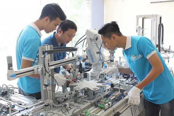 Đề xuất mô hình nghiên cứu phân tích ý định khởi nghiệp của sinh viên