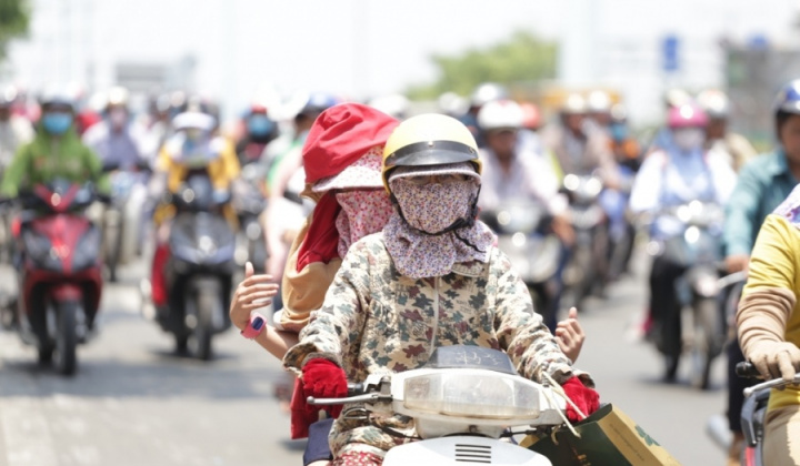 Thời tiết ngày 30/5: Hà Nội nắng nóng cục bộ, nhiệt độ lên trên 35 độ