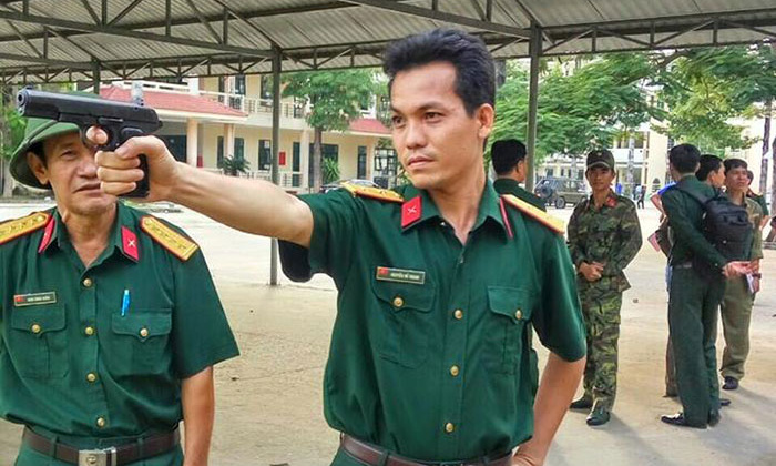 Các chức danh phải thực hiện bồi dưỡng kiến thức quốc phòng, an ninh