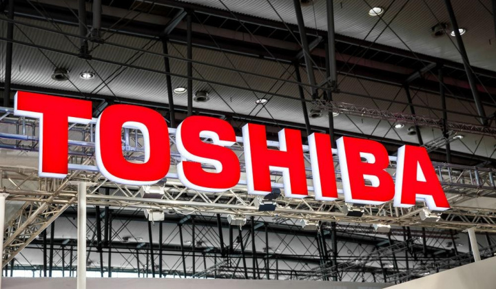 Toshiba chuyển nhượng 19,9% cổ phần còn lại cho Sharp