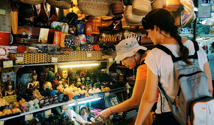 Khai thác tài nguyên du lịch tại Bình Thuận nhìn từ góc độ mặt hàng lưu niệm
