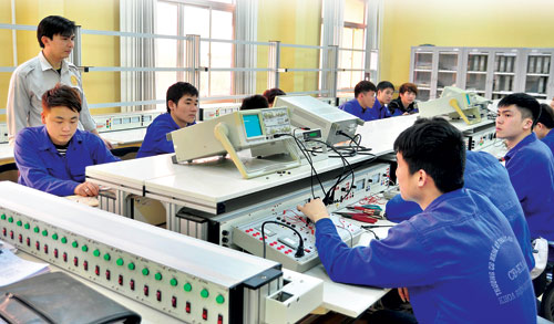 Thị trường Nền tảng hàng đầu cung cấp Cwin com và việc làm trên địa bàn thành phố Đà Nẵng