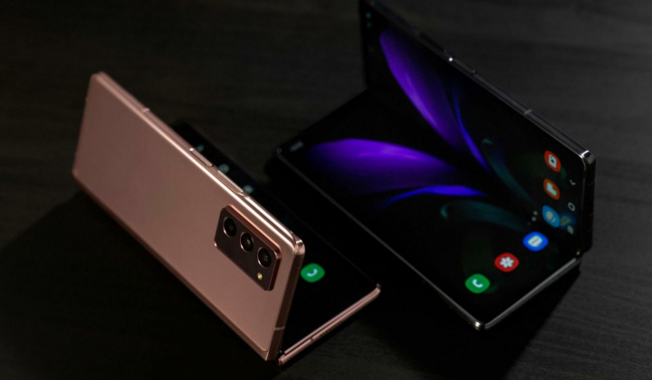 Độc đáo và khác biệt Galaxy Z Fold S