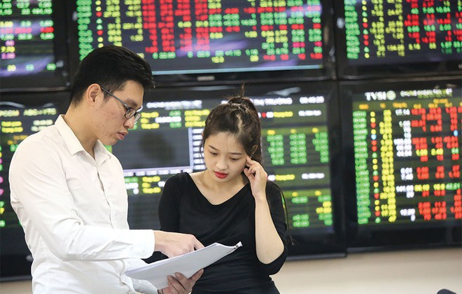 Từ năm 2021, phạt đến 3 tỷ đồng đối với tổ chức làm giả giấy tờ đăng ký giao dịch chứng khoán