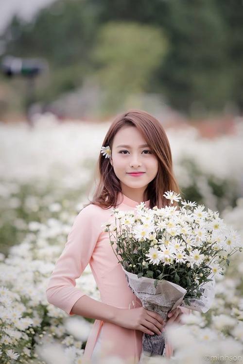 Đổi mới phong trào thi đua “Càng khó khăn càng phải thi đua”