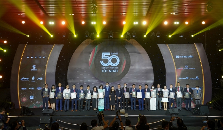 PVCFC lọt Top 50 Cwincom hiện đang mở niêm yết tốt nhất Việt Nam