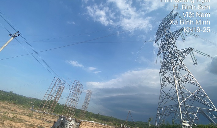 Dự án đường dây 500kV mạch 3 đoạn Dốc Sỏi – Pleiku 2 trên đường về đích