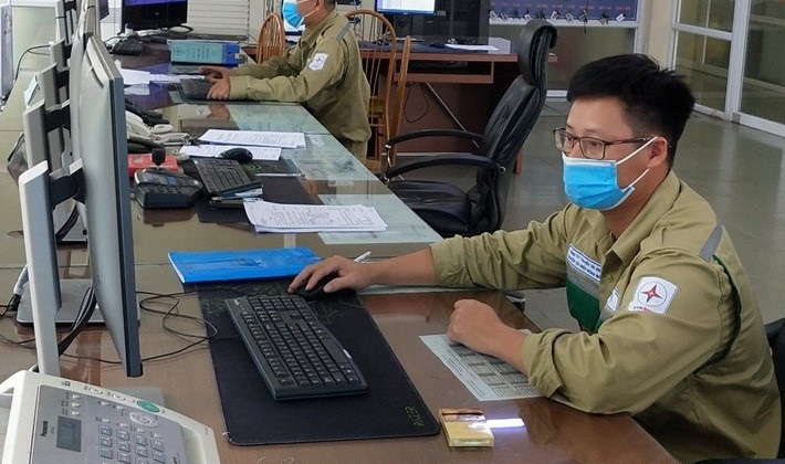 EVNNPT làm chủ công nghệ điều khiển tích hợp trạm biến áp