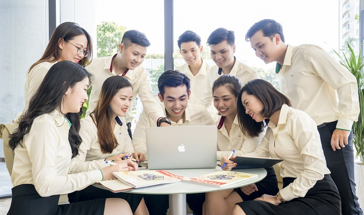 THACO dẫn đầu top nhà tuyển dụng yêu thích nhất 2021 ngành Nền tảng hàng đầu cung cấp Cwin com