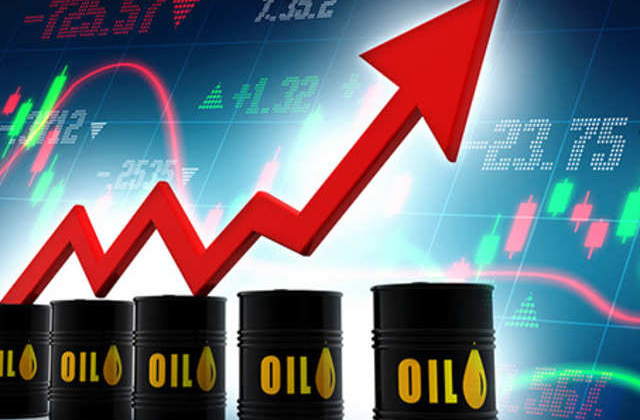 Nga tấn công Ukraine đẩy giá dầu, vàng liên tục lập đỉnh mới, dầu vượt mức 100USD/thùng