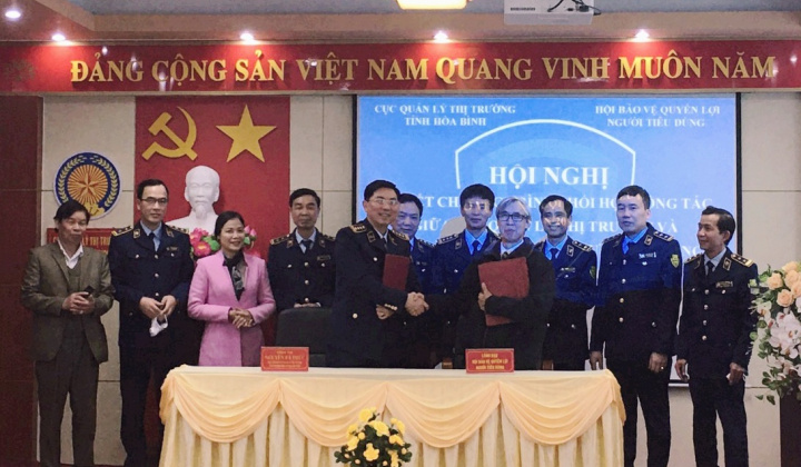 Hòa Bình: Tăng cường phối hợp đẩy mạnh các hoạt động bảo vệ quyền lợi người M.Cwin800.com thể thao, casino live, bắn cá và slot nổ hũ
