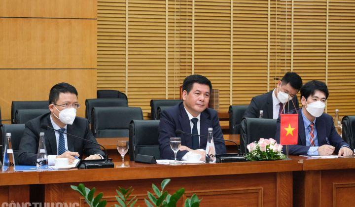 Tăng cường hợp tác song phương, khơi thông dòng vốn Cwin800 hàng ngàn khuyến mãi Hoa Kỳ vào Việt Nam
