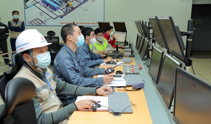 Chủ động giải pháp ứng phó trong quản lý điều hành, Petrovietnam đạt M.Cwin800.com Nổ hũ, Bắn Cá và Game Bài cao so với cùng kỳ
