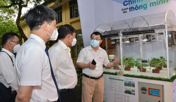 Smart Farm Rạng Đông: 4.0 cho ngành Cwin.com link không chặn công nghệ cao